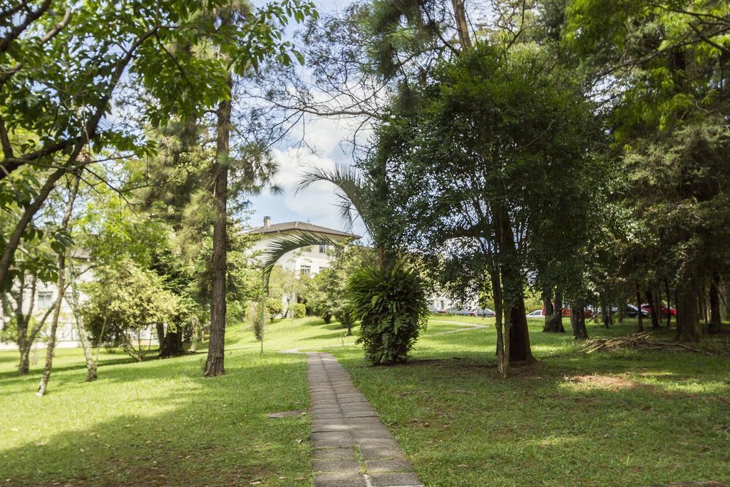 Pousada Betania Curitiba Luaran gambar